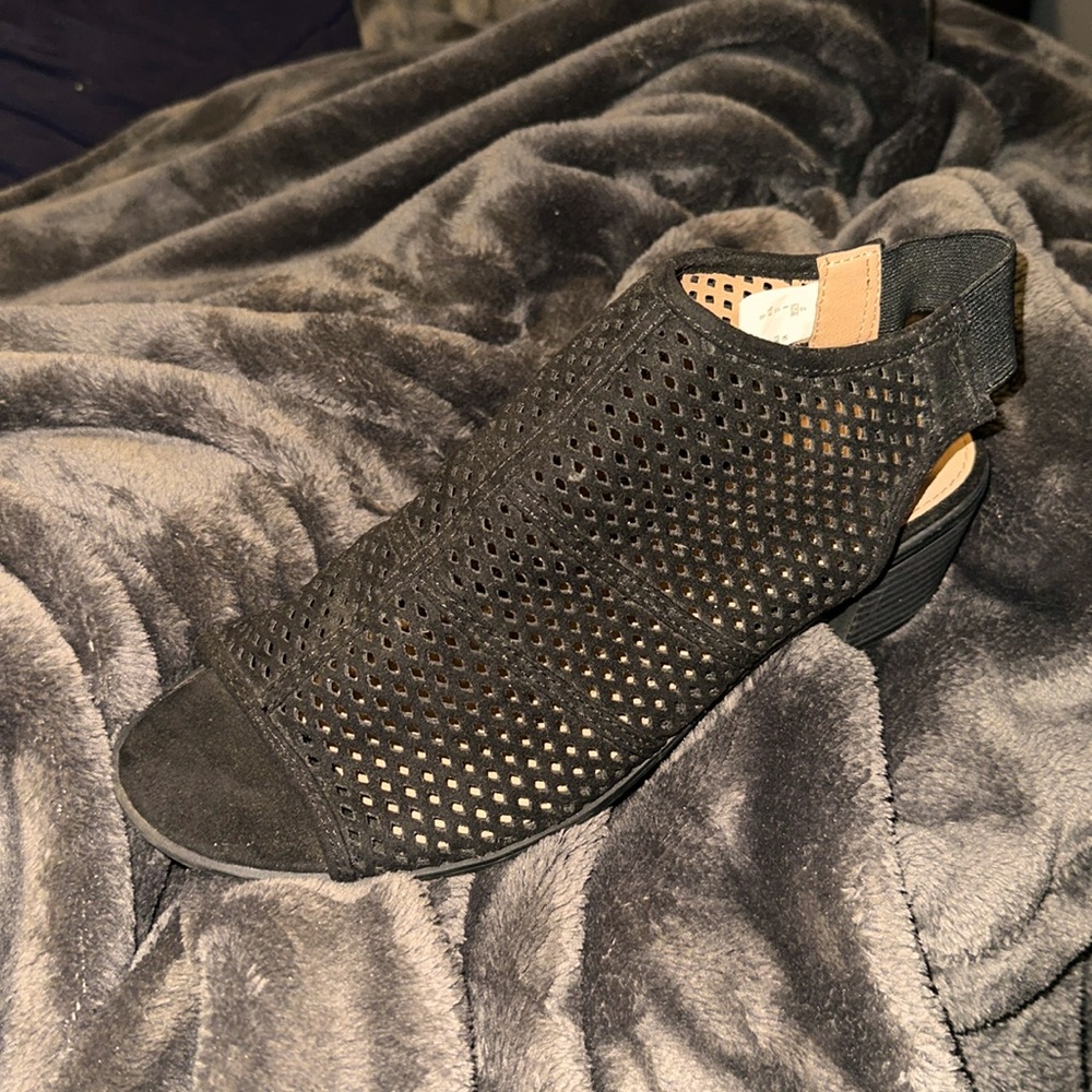 American Eagle size 10 heels